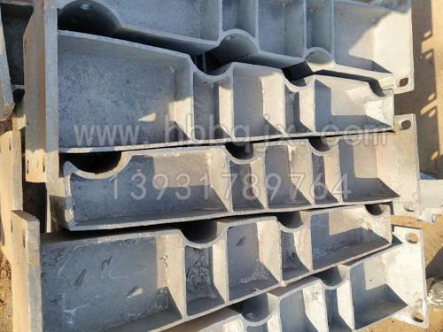 公路鑄鋼防撞橋梁護(hù)欄支架 牛角扶手立柱